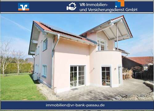 Foto - Haus zum Kaufen in Hutthurm 595.000,00 € 225.09 m²