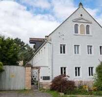 Haus zum Kaufen in Kreischa 950.000,00 € 470 m²