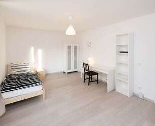 WG-Zimmer in München 725,00 € 16 m²