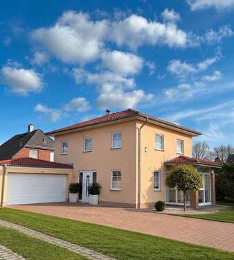 Foto - Haus zum Kaufen in Hohen Neuendorf bei Berlin 769.999,00 € 140 m²