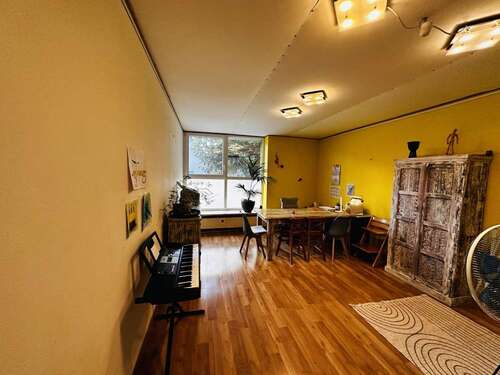 Foto - Büro in Leimersheim 820,00 € 146.38 m²