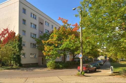 Foto - Wohnung zum Mieten in Halle 385,00 € 60.87 m²
