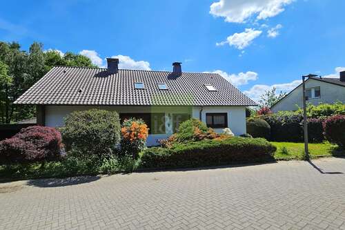 Foto - Haus zum Kaufen in Dortmund - Holzen 619.900,00 € 179.08 m²