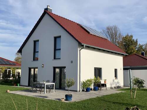 Foto - Haus zum Kaufen in Sangerhausen 399.500,00 € 125 m²