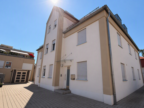 Foto - Haus zum Mieten in Neuendettelsau 1.655,00 € 174 m²