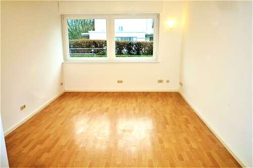 Foto - Wohnung zum Mieten in FRANKFURT-Niederrad 700,00 € 48 m²