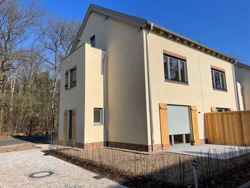 Foto - Haus zum Mieten in Beelitz Heilstätten 1.881,88 € 144.76 m²