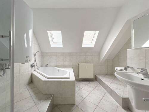 Foto - Wohnung zum Mieten in Meerbusch 1.100,00 € 75 m²