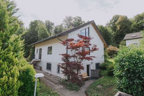 Foto - Haus zum Kaufen in Gundelfingen 760.000,00 € 215 m²