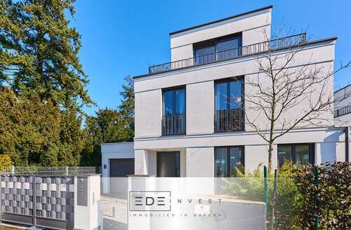 Foto - Haus zum Kaufen in München 2.199.000,00 € 227 m²