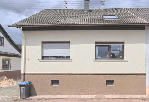 Foto - Haus zum Kaufen in Saarwellingen 265.000,00 € 135 m²
