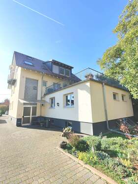 Foto - Haus zum Kaufen in Frankfurt am Main 695.000,00 € 366 m²