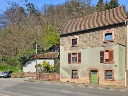 Foto - Haus zum Kaufen in Neidenfels 95.000,00 € 100 m²