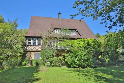 Foto - Haus zum Kaufen in Herrenberg 1.349.000,00 € 401 m²