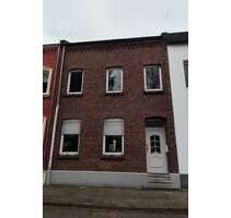 Haus zum Kaufen in Herzogenrath 169.000,00 € 131 m²