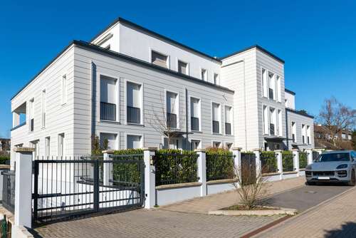 Foto - Wohnung zum Mieten in Düsseldorf 6.900,00 € 226.36 m²