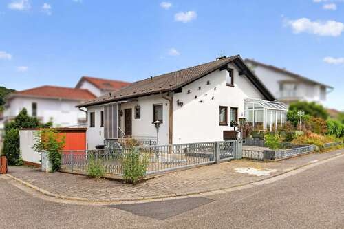 Foto - Haus zum Kaufen in Bad Bergzabern 399.000,00 € 180 m²