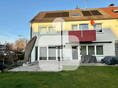 Foto - Haus zum Kaufen in Erlangen 585.000,00 € 203.79 m²