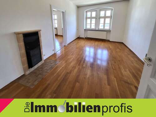 Foto - Wohnung zum Mieten in Hof 695,00 € 110 m²