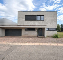 Haus zum Kaufen in Saarwellingen 799.000,00 € 195 m²
