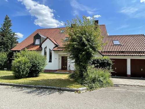 Foto - Wohnung zum Mieten in Taufkirchen (Vils) 1.350,00 € 120 m²