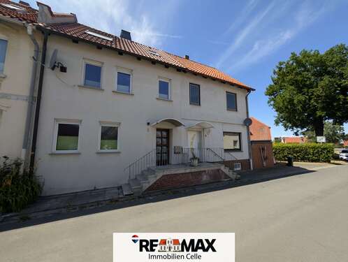 Foto - Haus zum Kaufen in Schellerten 79.000,00 € 74 m²