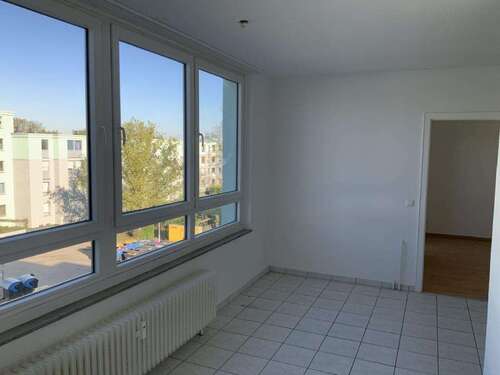 Foto - Wohnung zum Mieten in Monheim 979,00 € 88 m²