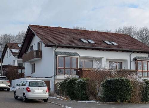 Foto - Haus zum Mieten in Neckartenzlingen 1.950,00 € 140 m²