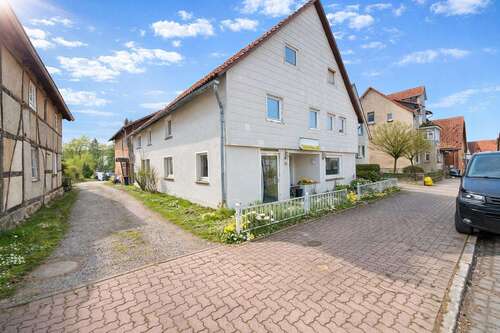 Foto - Haus zum Kaufen in Emmerthal 160.000,00 € 446 m²
