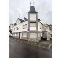 Haus zum Kaufen in Arzbach 680.000,00 € 548 m²