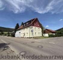 Haus zum Kaufen in Baiersbronn 269.500,00 € 141.15 m²