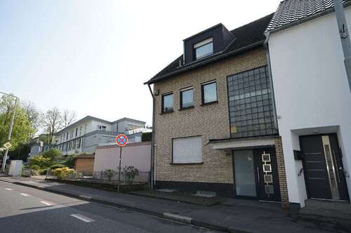 Foto - Haus zum Kaufen in Leverkusen 409.000,00 € 130 m²