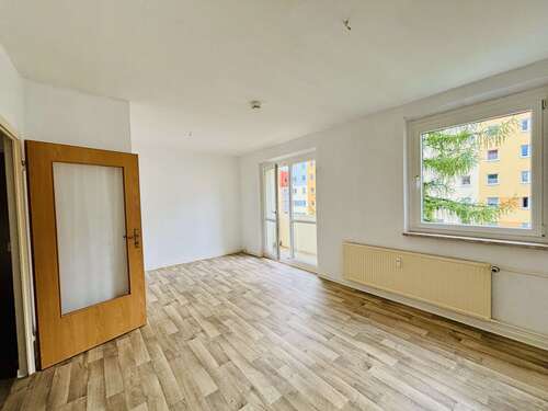 Foto - Wohnung zum Mieten in Suhl 420,00 € 76.7 m²