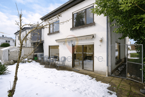 Foto - Haus zum Kaufen in Weilrod 299.000,00 € 121 m²