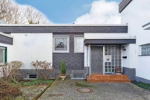Foto - Haus zum Kaufen in Leverkusen 415.000,00 € 171 m²