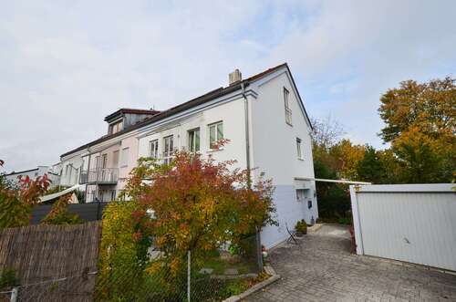 Foto - Haus zum Mieten in Regensburg 1.650,00 € 125 m²
