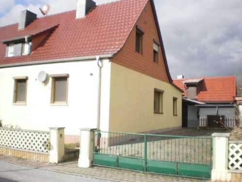 Foto - Haus zum Kaufen in Wallhausen 45.000,00 € 81 m²