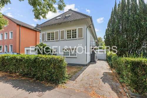 Foto - Haus zum Mieten in Bonn 3.950,00 € 250 m²
