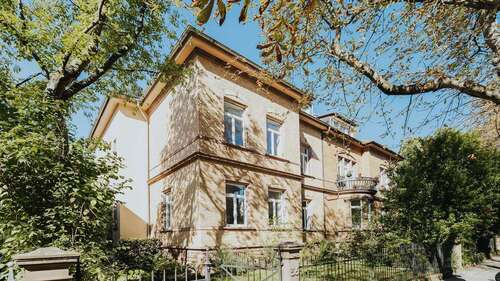 Foto - Haus zum Kaufen in Freiburg 2.700.000,00 € 381.4 m²