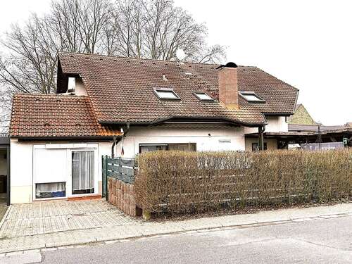 Foto - Haus zum Kaufen in Büttelborn 697.500,00 € 230 m²