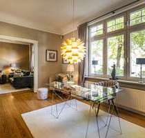 Haus zum Kaufen in Hamburg Fuhlsbüttel 1.670.000,00 € 311 m² - Hamburg / Fuhlsbüttel