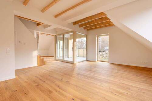 Foto - Wohnung zum Mieten in Gera 2.700,00 € 185.61 m²