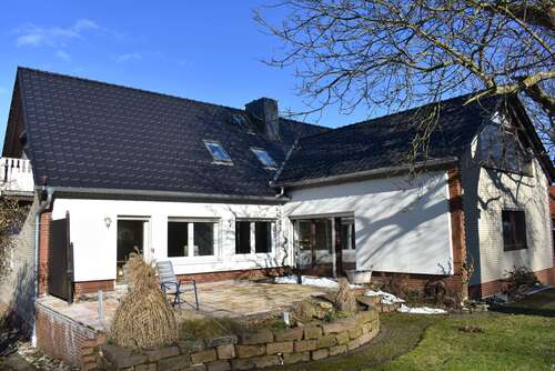 Foto - Haus zum Kaufen in Varmissen 379.000,00 € 200 m²