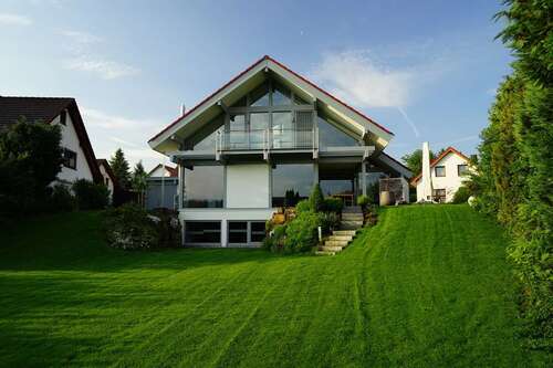 Foto - Haus zum Kaufen in Obersulm 1.390.000,00 € 187 m²