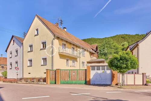 Foto - Haus zum Kaufen in Lug 169.000,00 € 180 m²