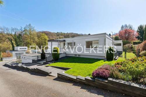 Foto - Haus zum Kaufen in Wachtberg 798.000,00 € 241 m²