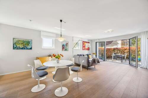 Foto - Haus zum Kaufen in Düsseldorf 1.490.000,00 € 175 m²