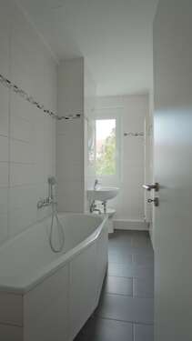 Foto - Wohnung zum Mieten in Schönebeck 358,00 € 58 m²