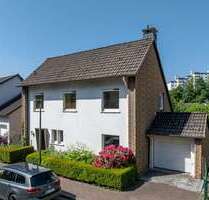 Haus zum Kaufen in Lüdenscheid 159.000,00 € 140.55 m²