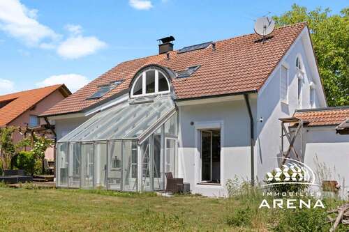 Foto - Haus zum Kaufen in Königsbrunn 768.000,00 € 188.14 m²